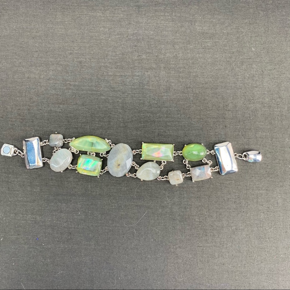 Chico’s Labradorite & Faux Shell Bracelet - Picture 4 of 7